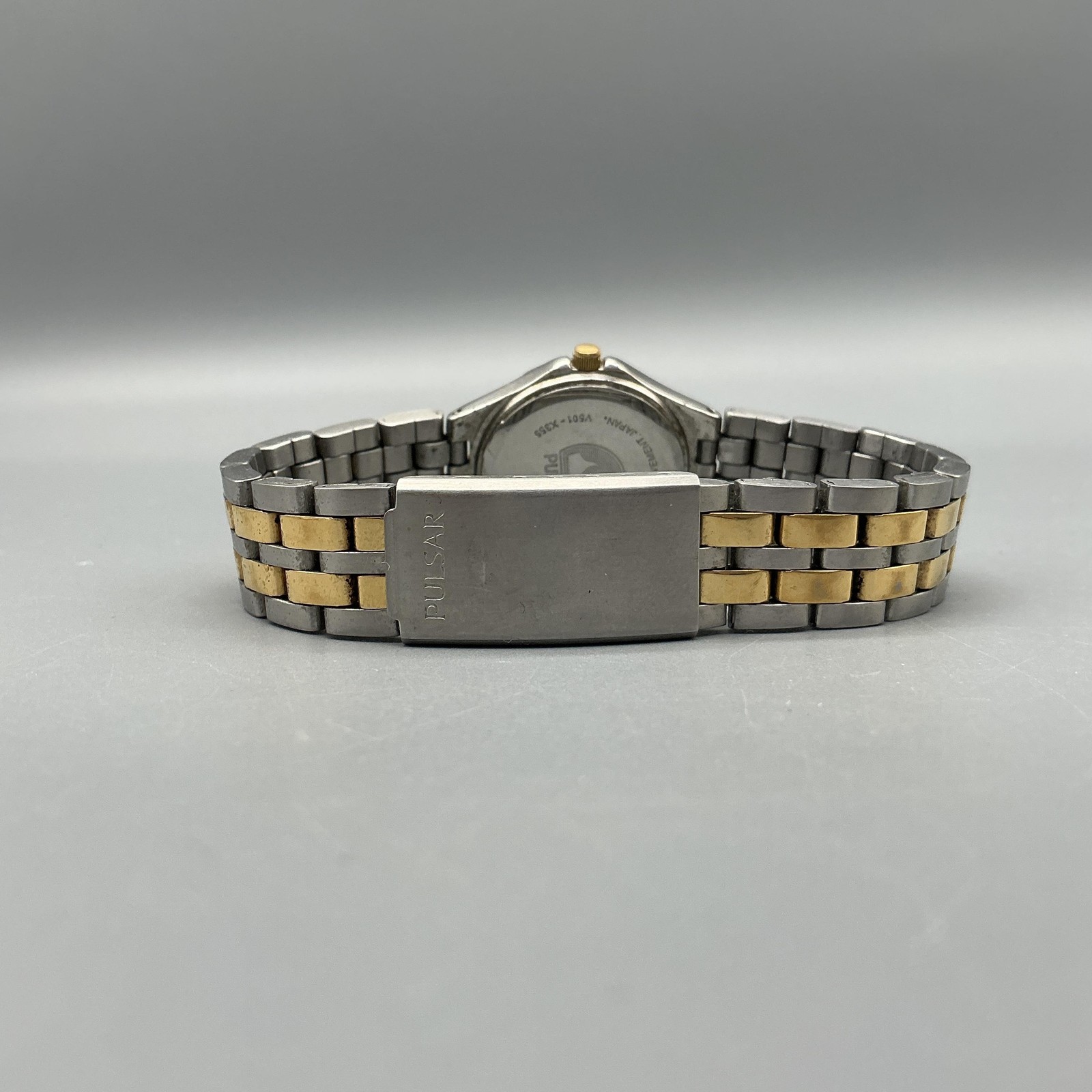 Pulsar Womens Watch 24mm Two-Tone Stainless V501-X355 New Battery 6.25″