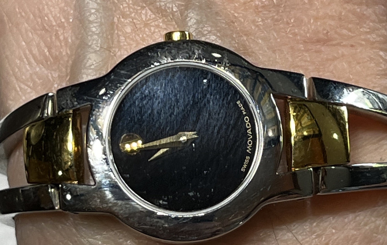 Women’s Movado Amorosa Watch 24mm Silver Gold Tone 81 E4 1842 New Battery #114