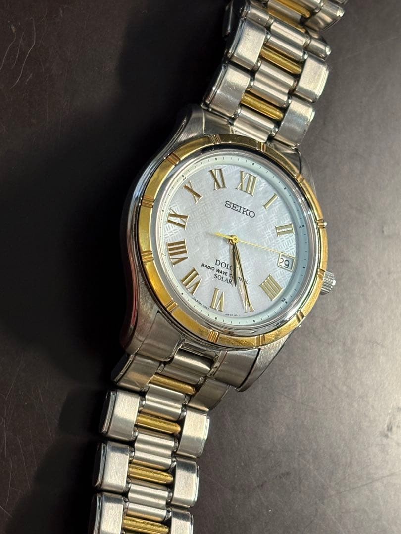 Solar Radio White Mother of Pearl Roman Seiko Dolce Manufactured in October ’05