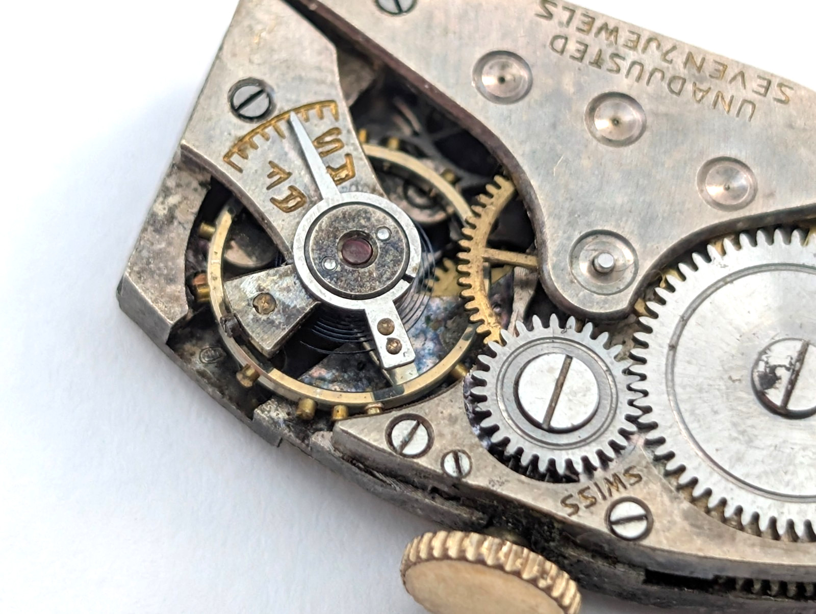 Vintage BRUNVIL 7j Art Deco Ladies 15mm Mechanical Watch Movement PARTS REPAIR