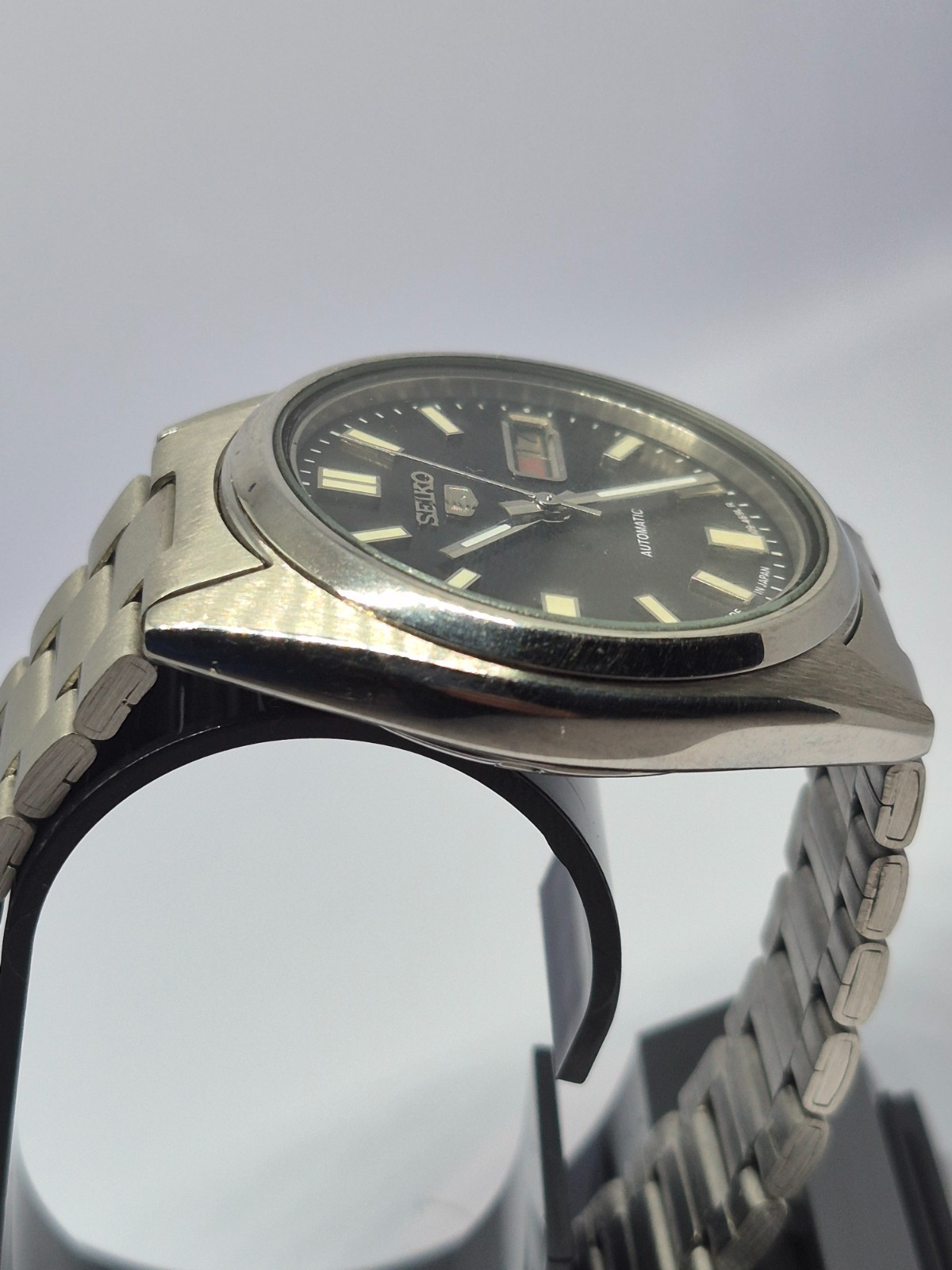 Vintage Seiko 5 Automatic Men’s Wristwatch – Classic Japanese Timepiece