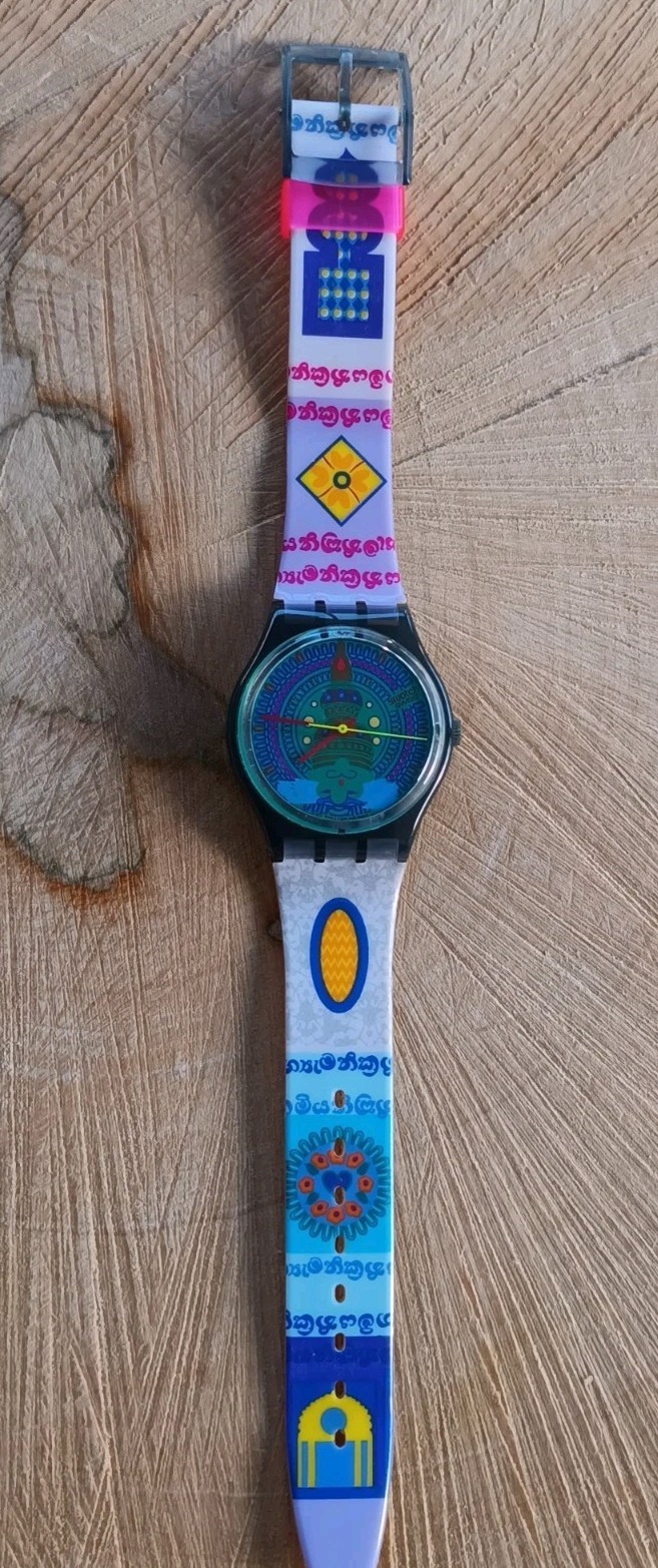 SWATCH WATCH GM111 SARI 1993 COLOURFUL DESIGN WITH HINDU MOTIFS ON THE STRAP