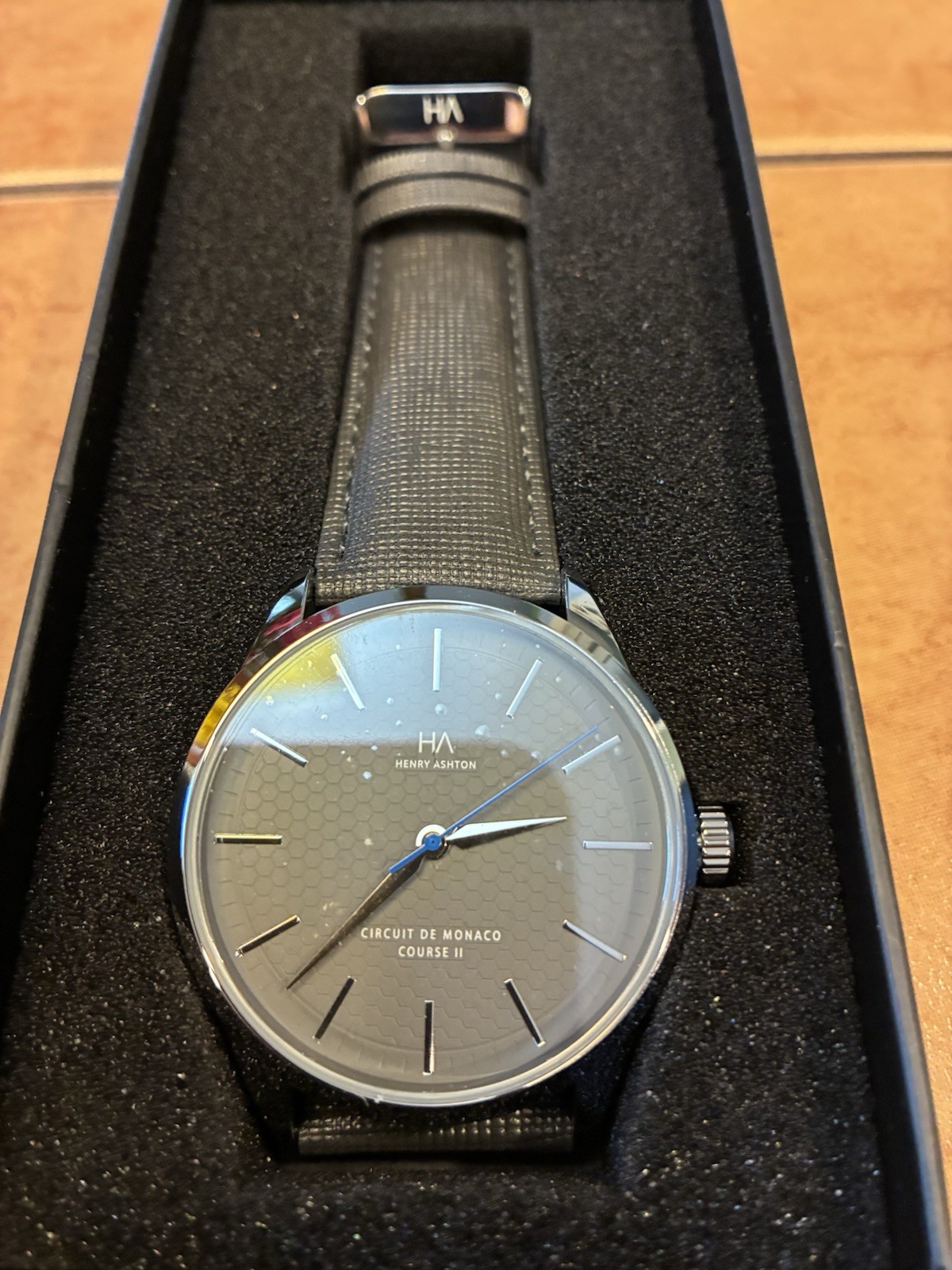 Henry Ashton Riviera 41-Series Men’s Black Buckle Stainless Watch BRAND NEW