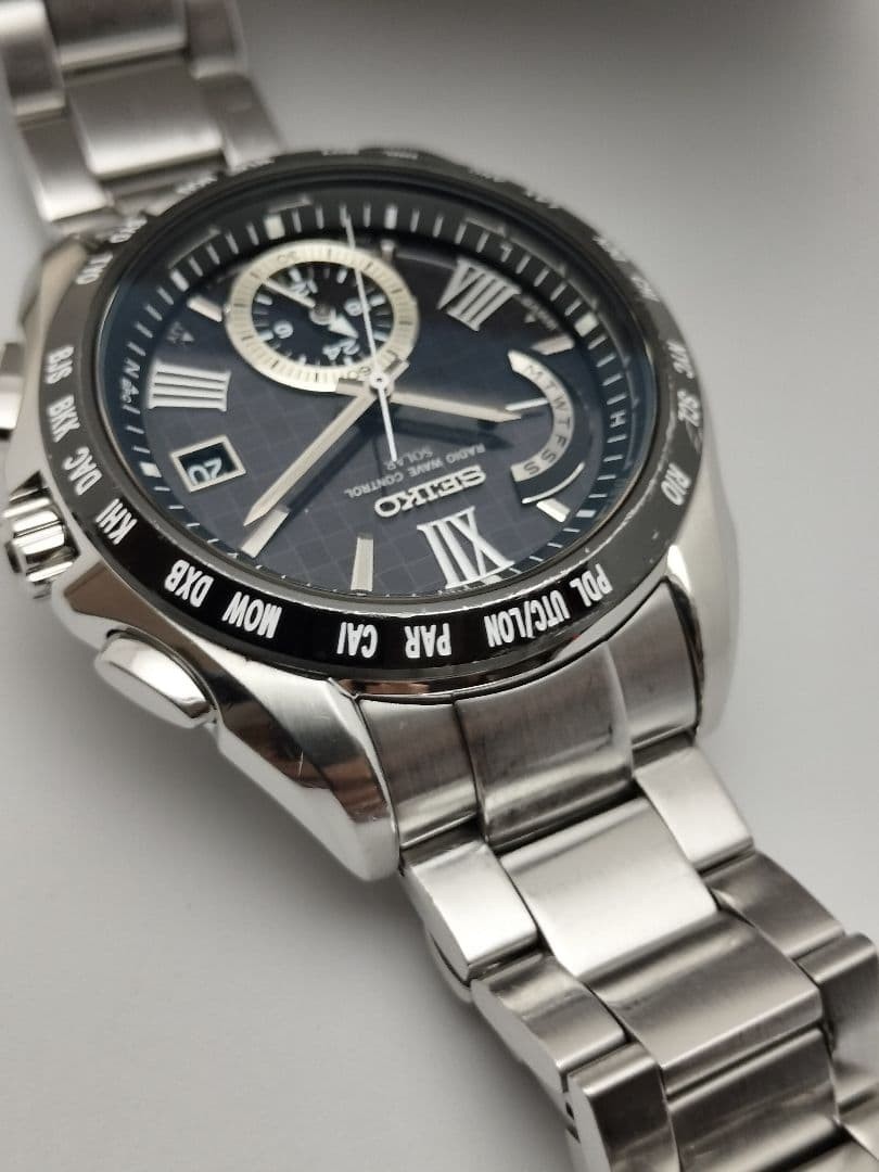 Seiko Brightz Solar World Time 8B54-0AE0 wrist 19.3cm/7.6in with Box
