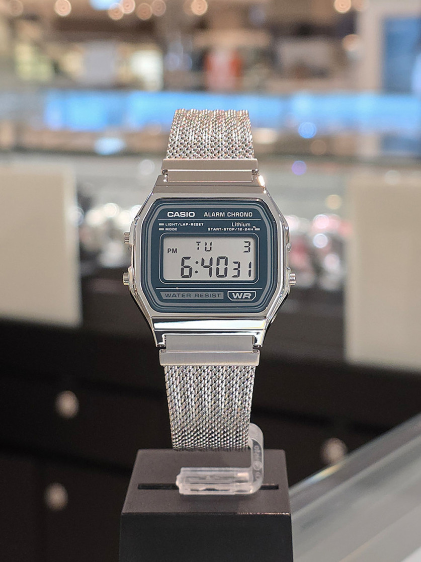 Casio A158WEM-3DF Vintage Silver Green Digital Watch Stainless Mesh Band