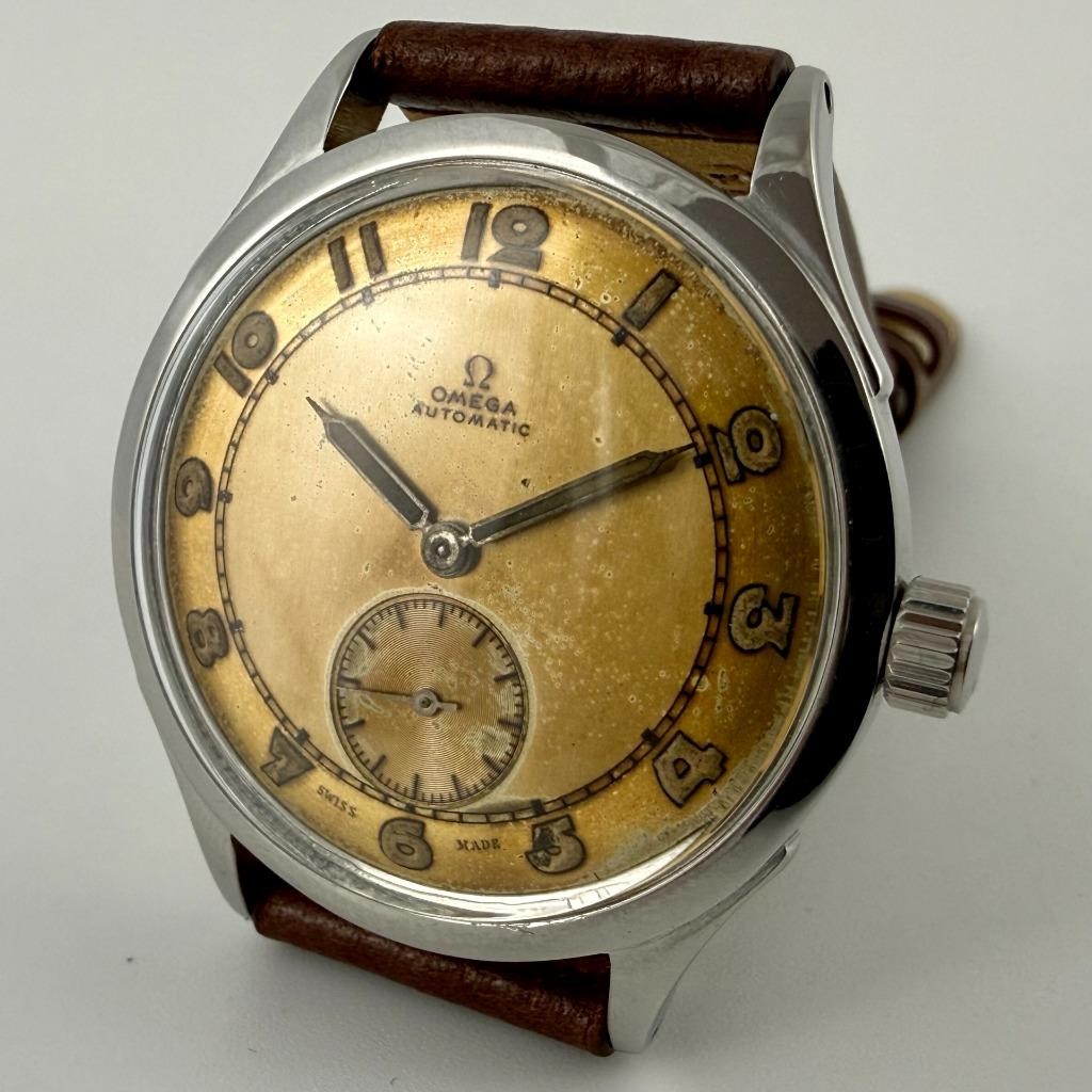 COLLECTIBLE 1943′ OMEGA BUMPER AUTOMATIC REF 2374 VINTAGE DIAL STEEL GENTS WATCH