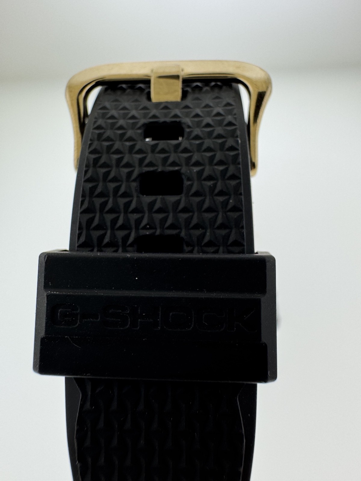 Original Casio G-Shock GSTB 400 GB 1A9 SOLAR POWER BLACK DISPLAY SAMPLE WATCH 4
