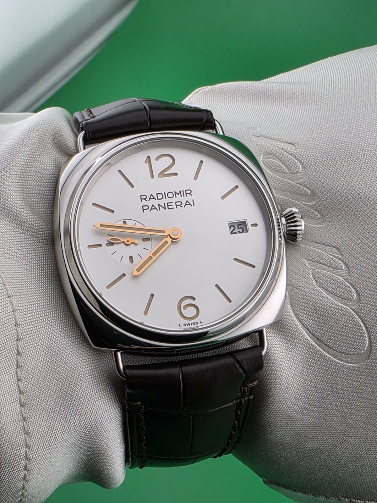 PANERAI PAM01292 Radiomir Quaranta 40m WATCH white Dial Automatic B & P 2023.