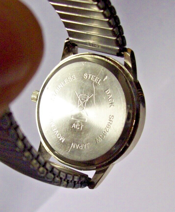 Gorgeous Light Blue Watch Iridescent Indigo Dial Diamond Bezel fits 6.50″-6.75″