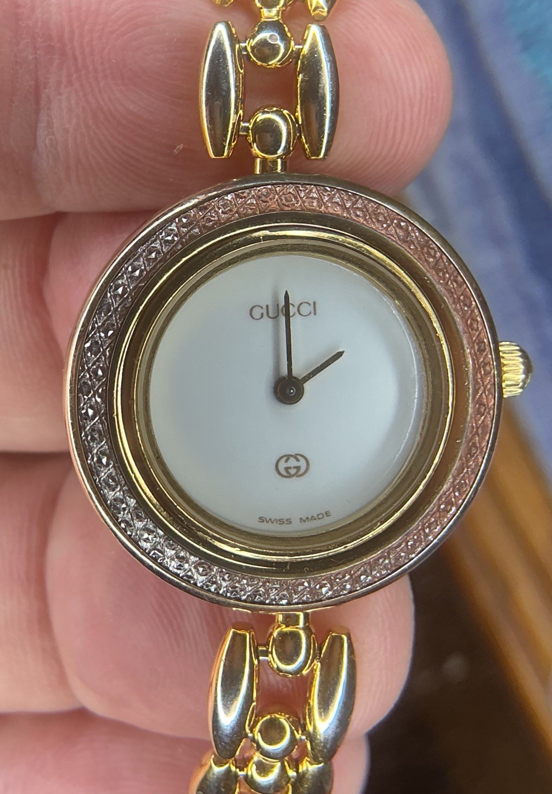 Vintage GUCCI Ladies Interchangeable Bezels Watch 11/12 Series