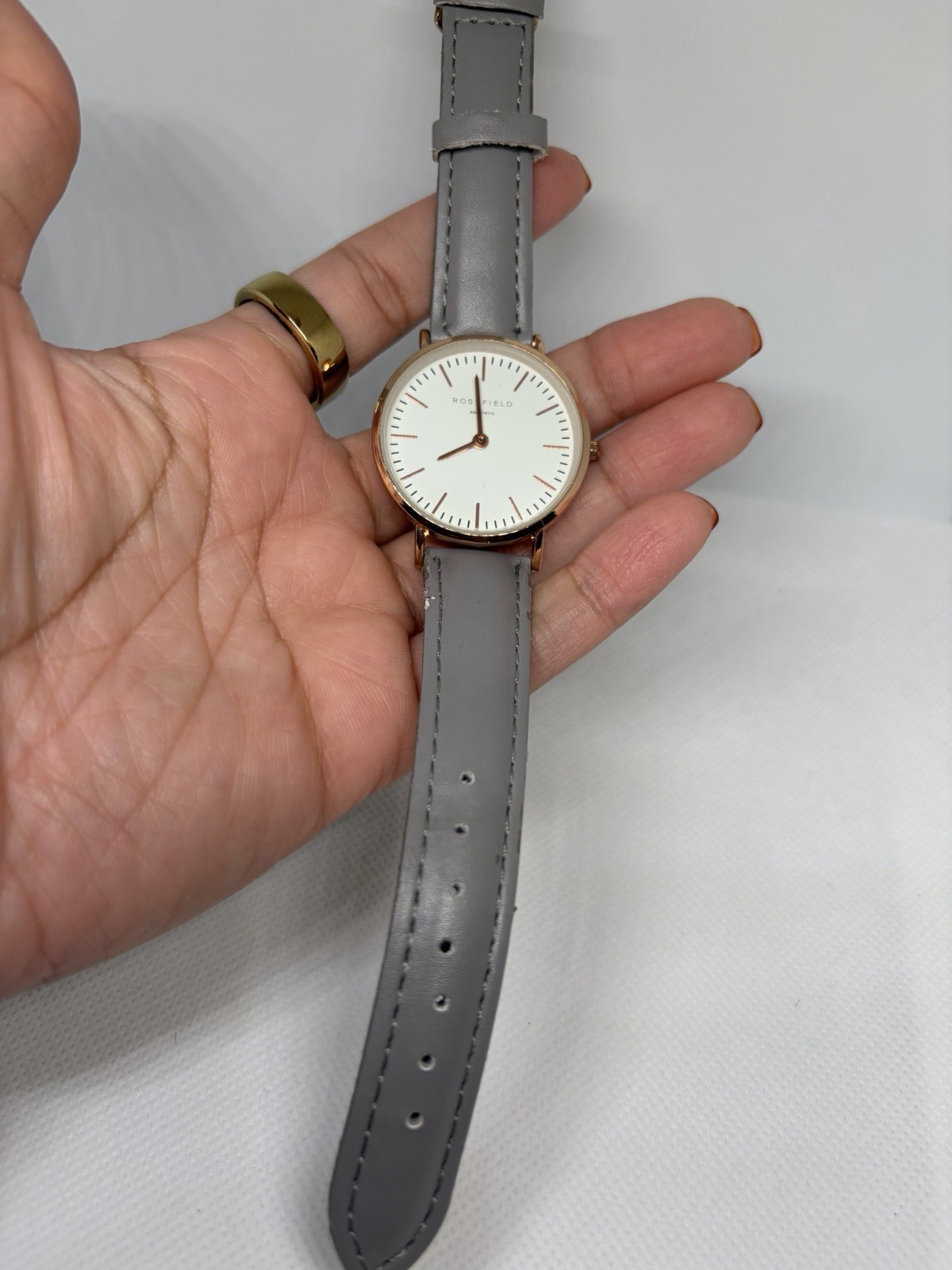 ROSEFIELD AMS | NYC Women’s Quartz Analog Watch White Dial Gray Leather Strap