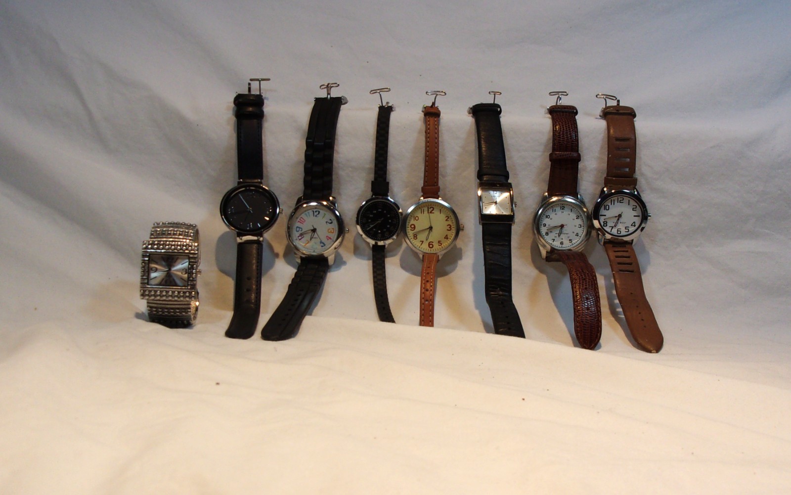 LOT OF EIGHT WATCHES-BATTERIES REPLACED- ALL WORKING