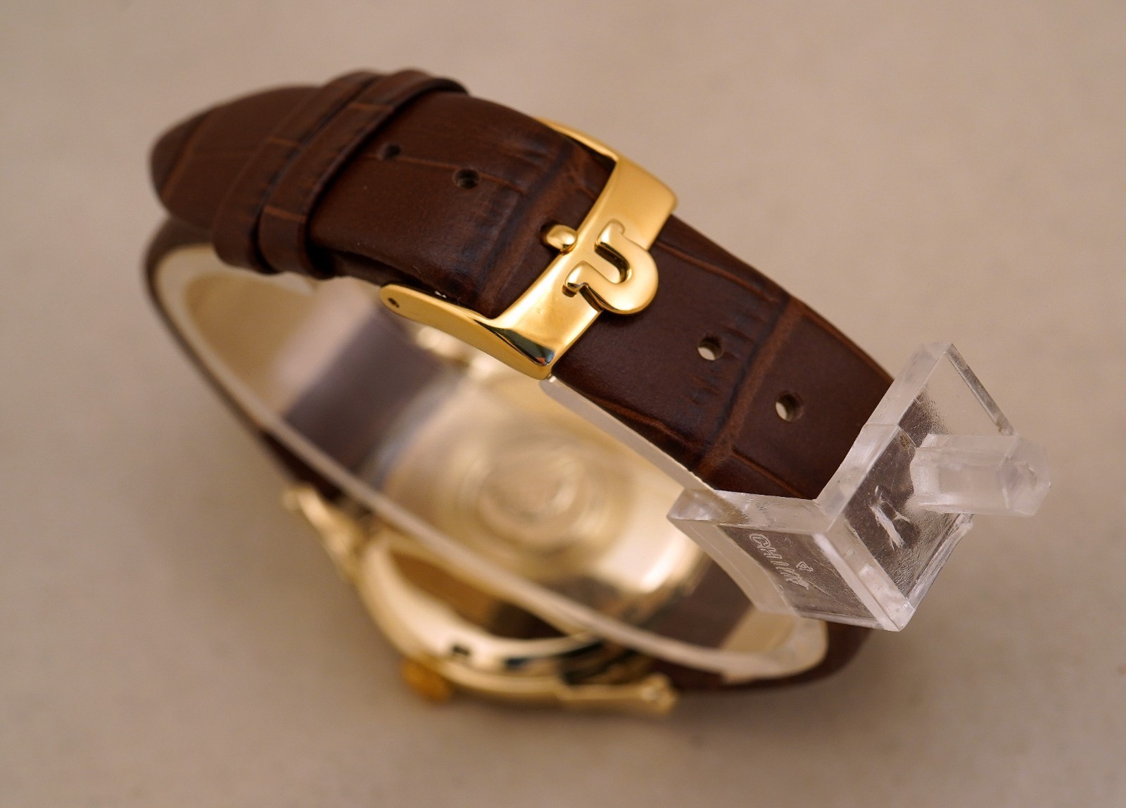 VINTAGE OMEGA CONSTELLATION 14381/2 14K GOLD CHONOMETER PIE-PAN DIAL FANCY LUGS