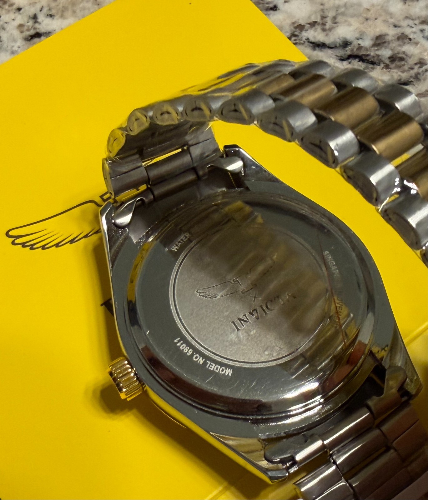 Invicta Specialty I by Invicta Men’s Watch – 40mm. Gold. Steel (69011) NWT