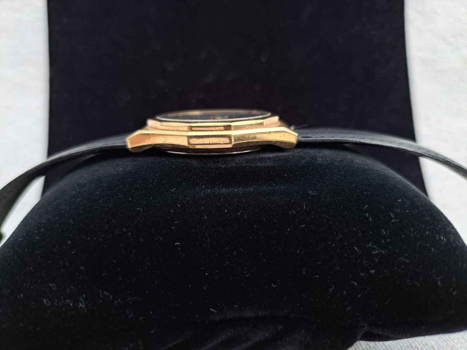 Vintage 1980s Seiko Quartz SQ 8C23-6059 A4 Waffle Pie Pan Day Date Watch Runs