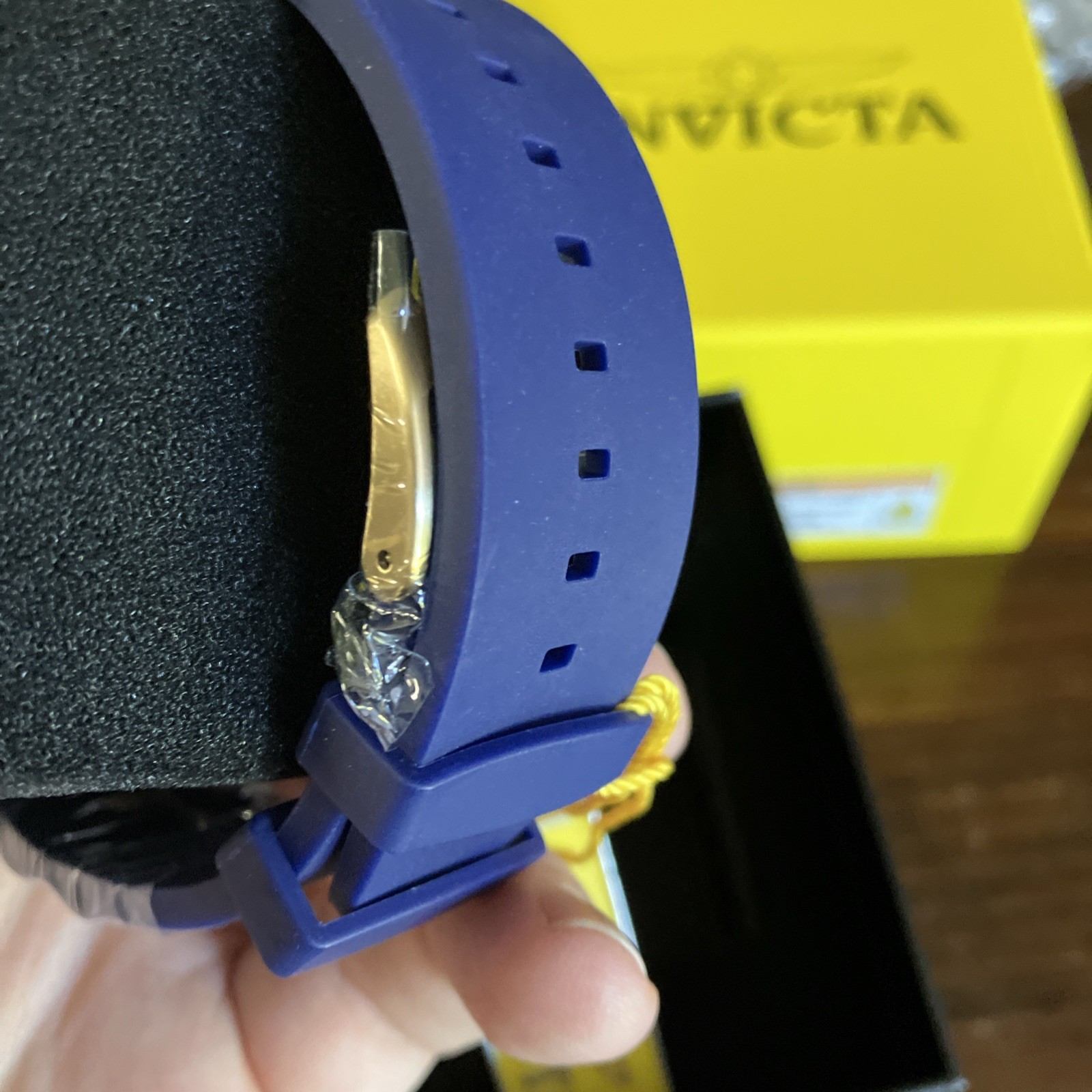 NIB 50mm Invicta I-Force Axis 39997 – 50mm Blue/Gold Chrono