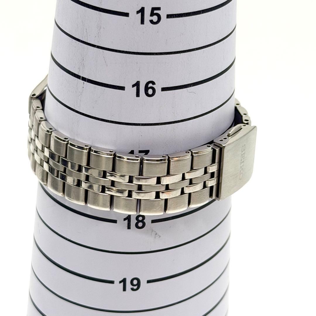Seiko 7B22-0AM0 Radio Wave Solar Watch Roman Numerals Gold Silver Japan 071239