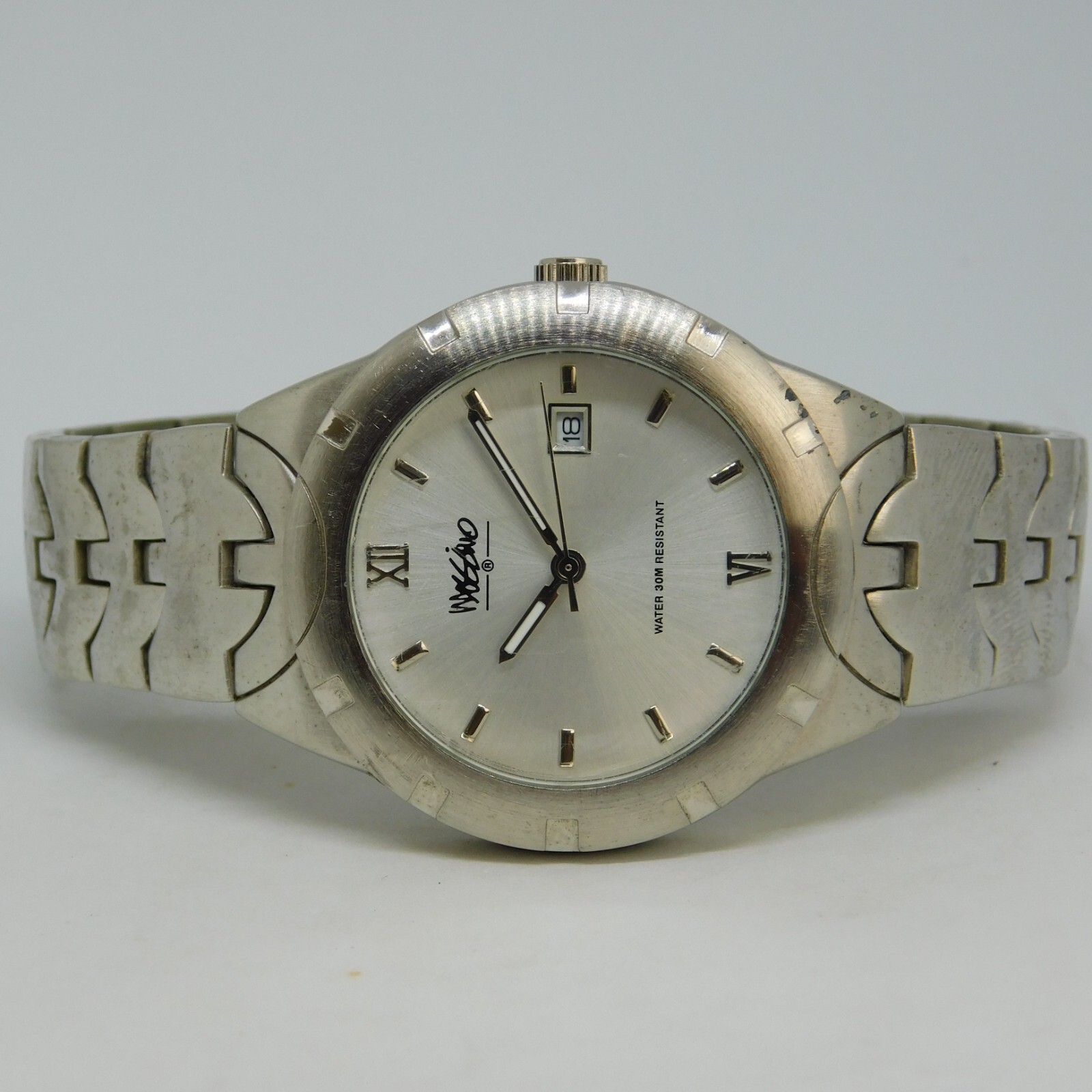 Mossimo MM90211 Silver Tone Quartz Analog Men’s Watch Sz. 7 1/2″ New Battery