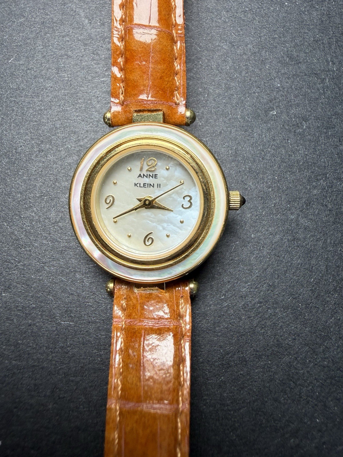 Mens And Women’s WristWatches Various Brands 10 Pcs Lot