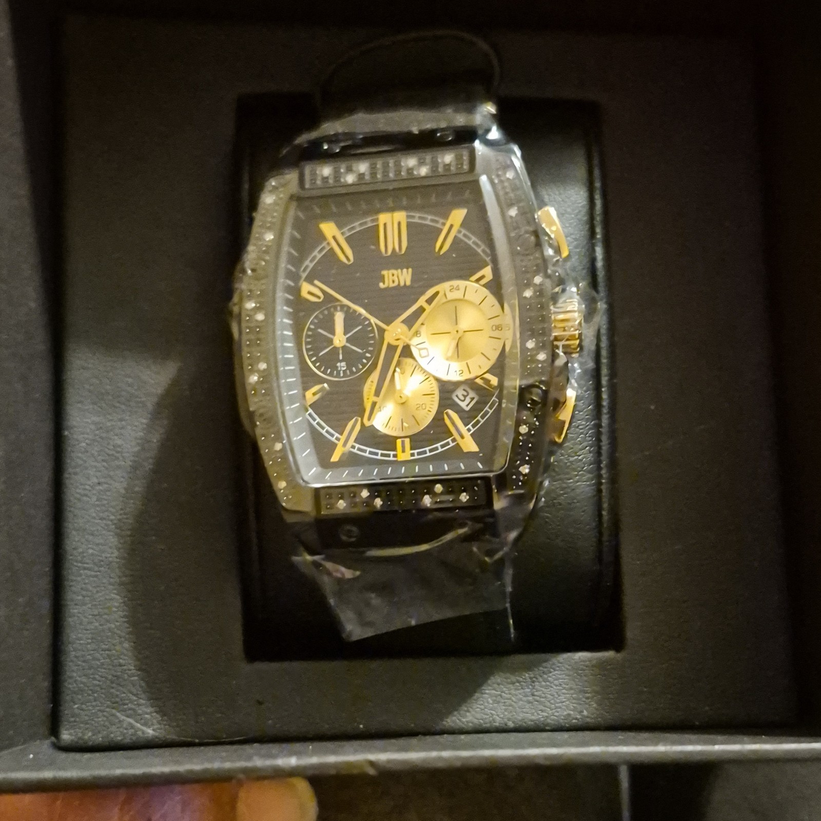 JBW Echelon Men’s Quartz Chronograph Date Black/Gold Leather Tonneau w/Box
