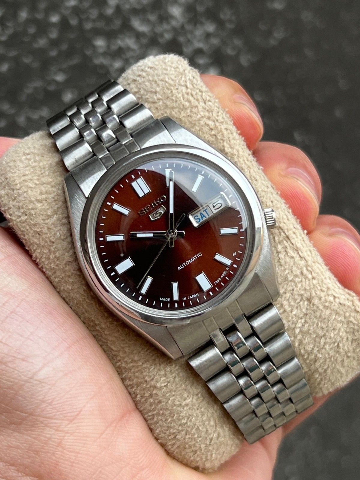 Vintage Seiko 5 7009 Automatic Day/Date Mens