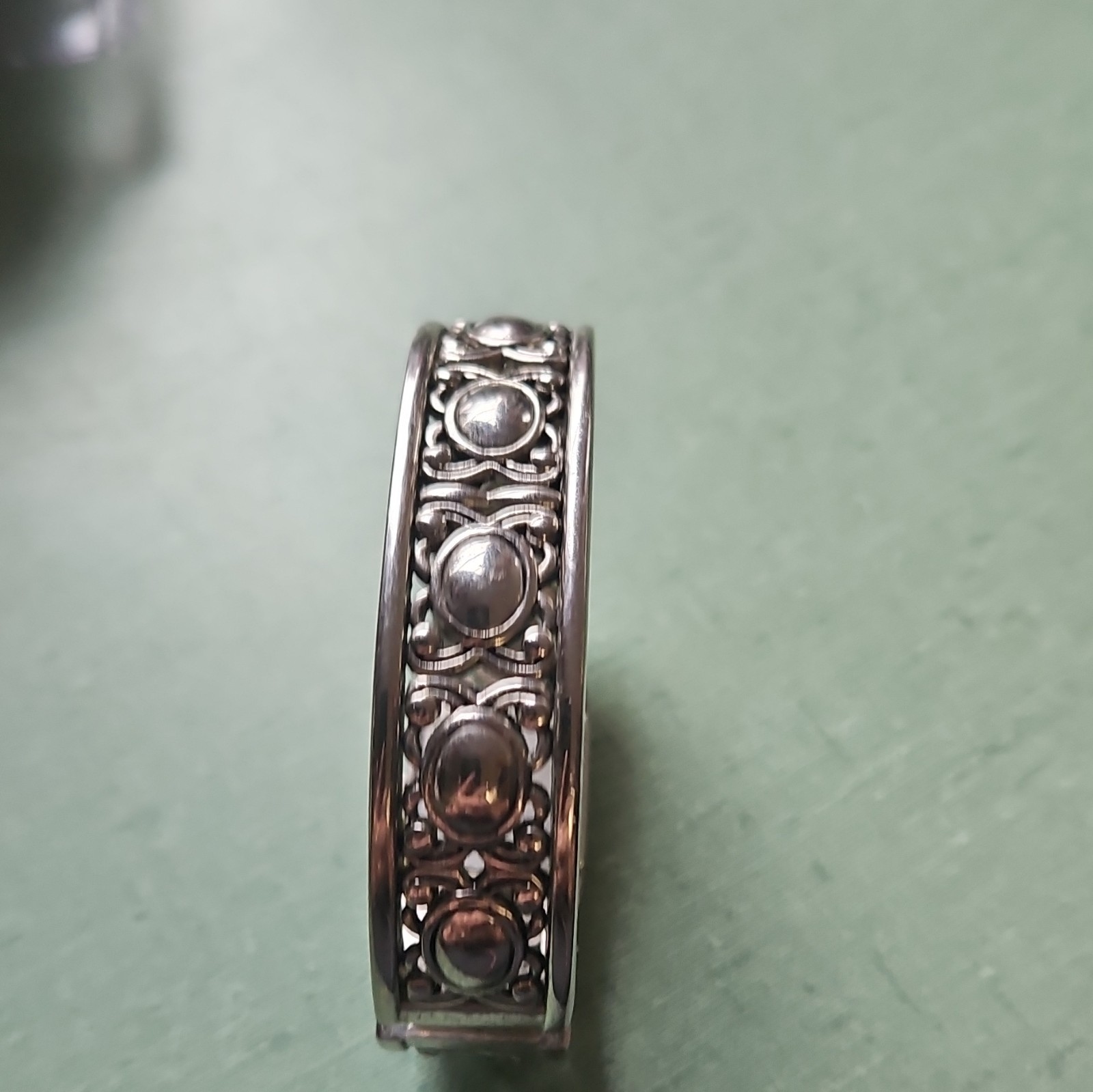 Women’s Analog Bangle Wristwatch Silver Dial Rectangle Case Stick Indexes