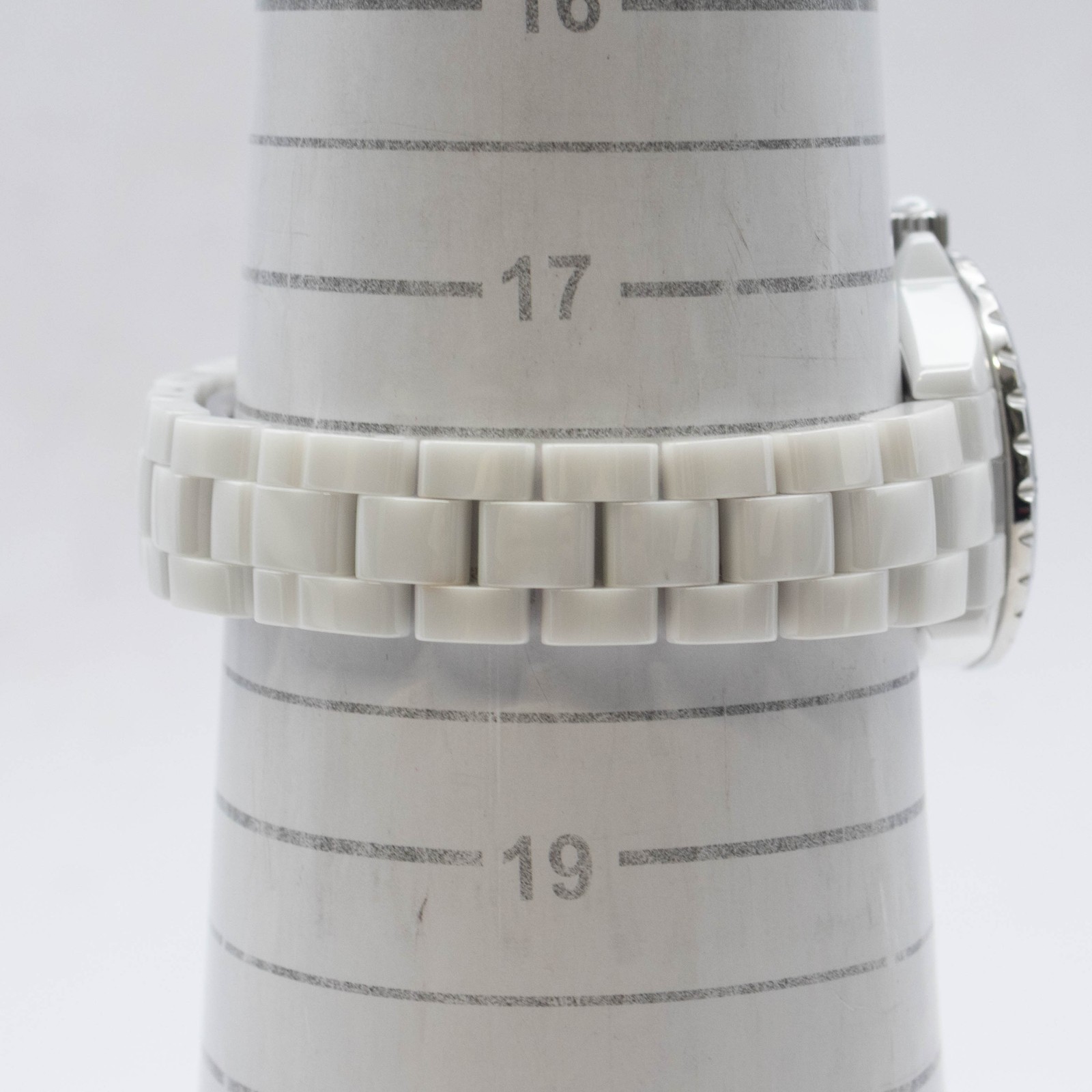 CHANEL J12 H1628 White Dial Quartz Watch