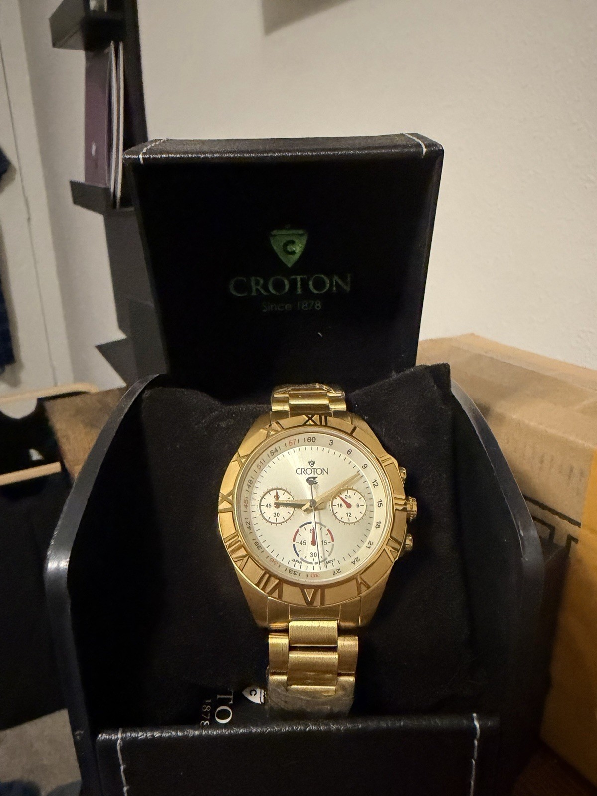 Croton Quartz Chronograph-Style Gold Tone White Dial Stainless Steel Box