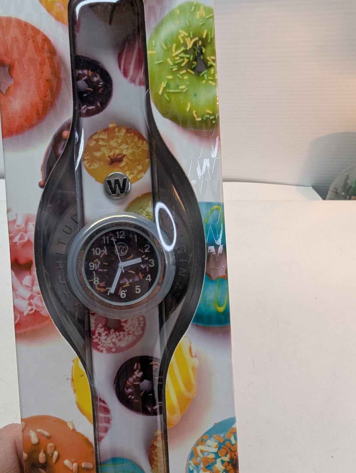 Donuts Watchitude Slap Watch Limited Edition Zinc Alloy Casing Analog Quartz