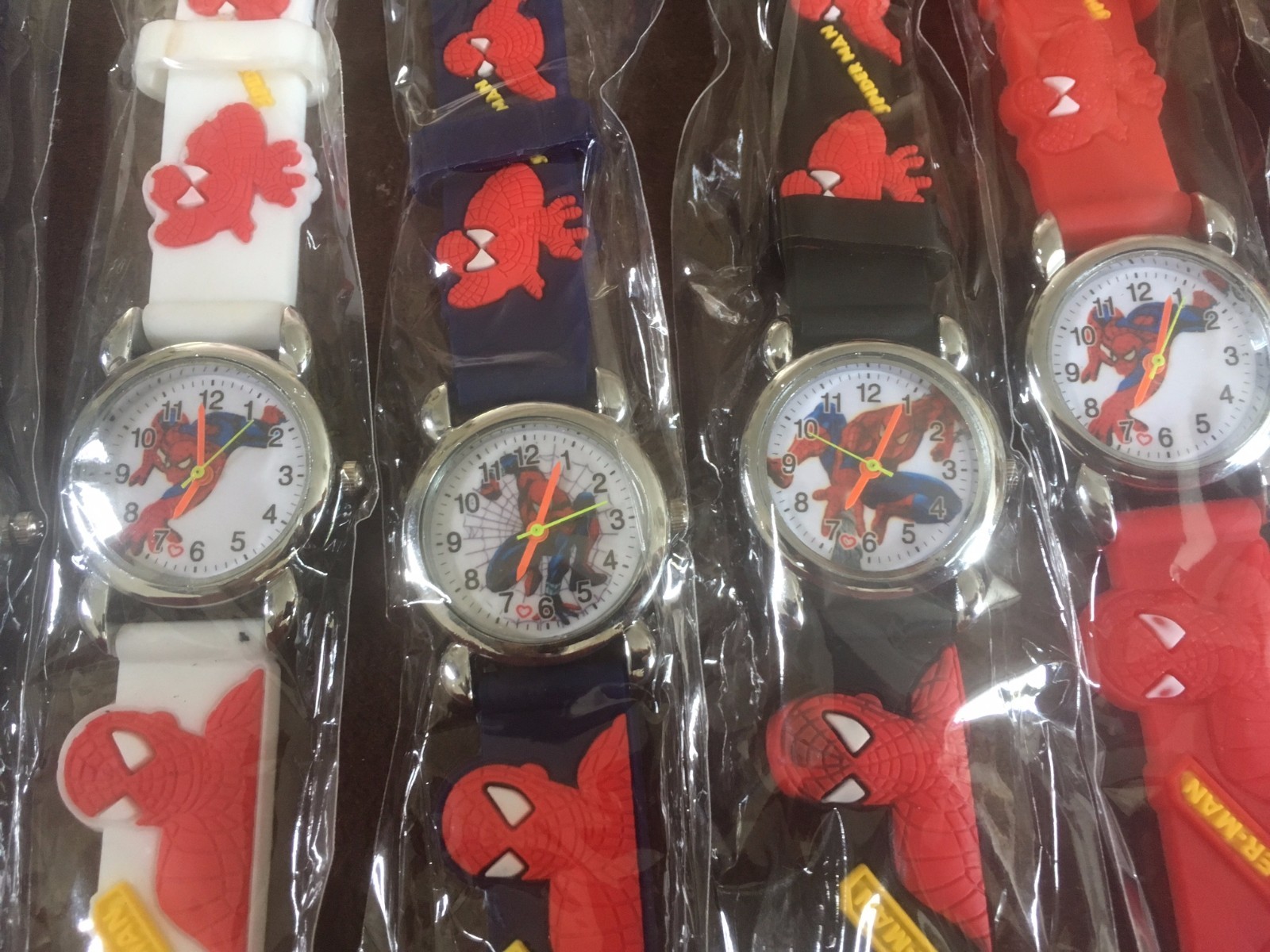 Spideman Silicone Strap Analogue Stainless Back Bat Blue Red Spider Man Slim