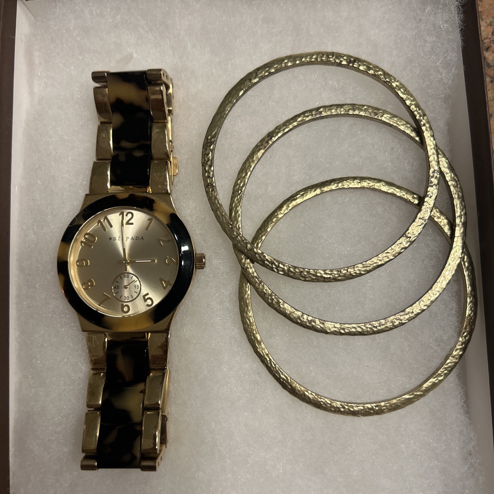 Silpada Tortoise Watch and Silpada 3 Brass Bangle Bracelets – Never Worn