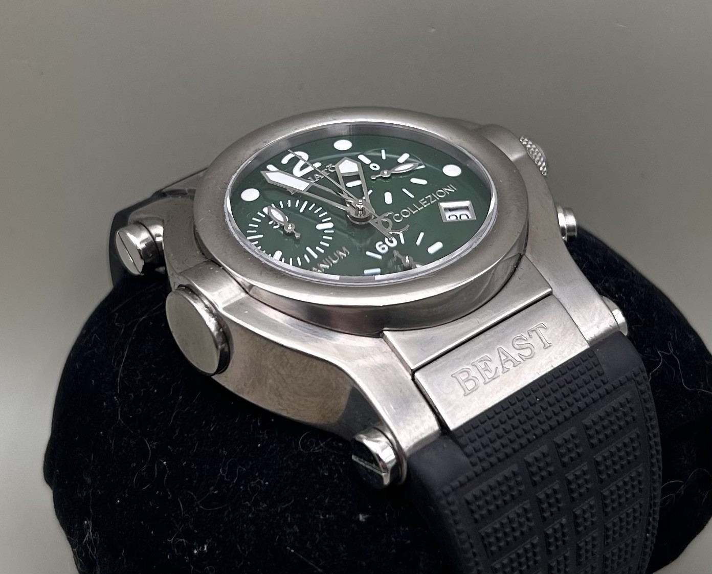 Renato Collection Men’s T-Rex Green Dial Titanium Chronograph Quartz 52mm Watch