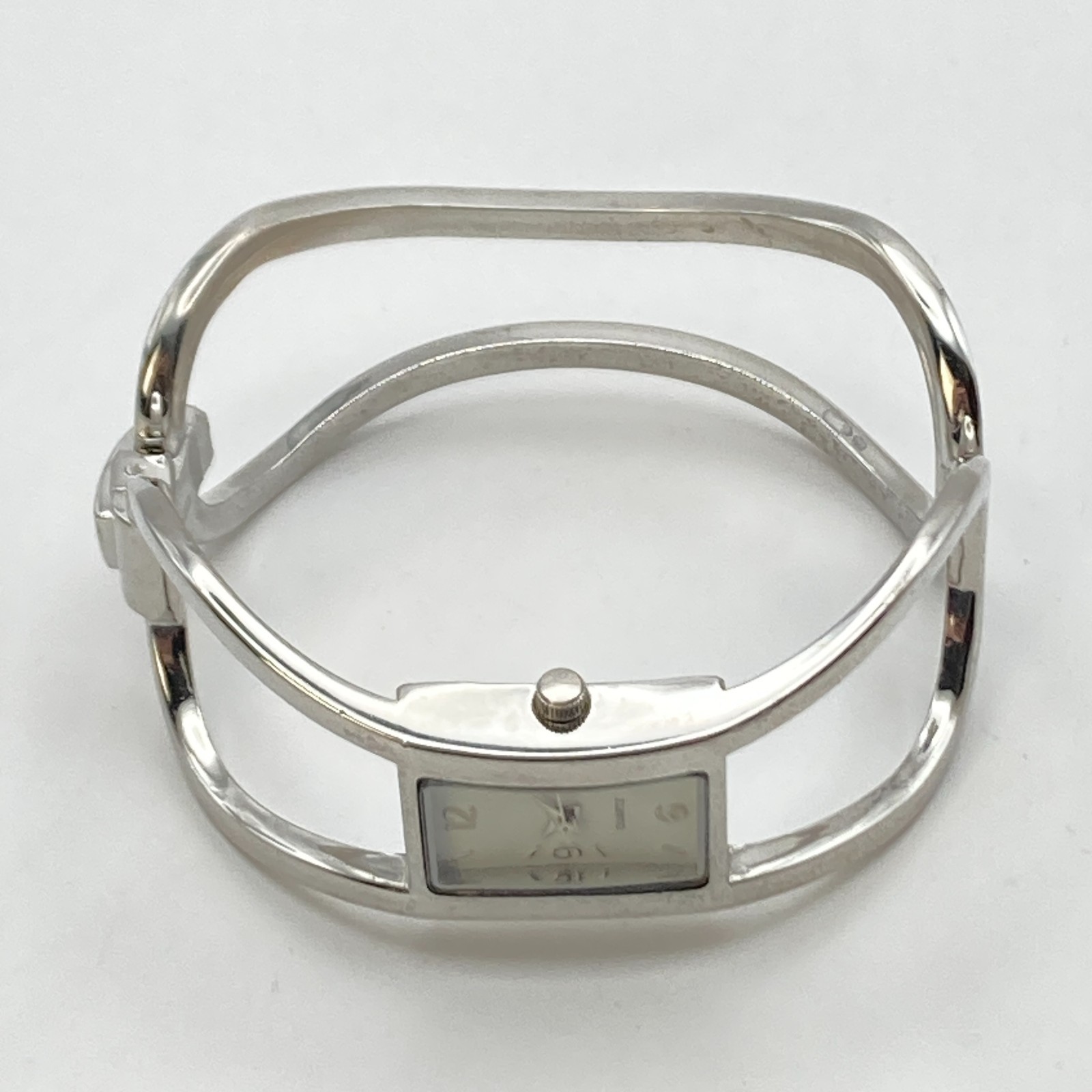 Modern Women’s Watch 20mm Silver Tone Open Cuff Geometric New Battery 6.5″