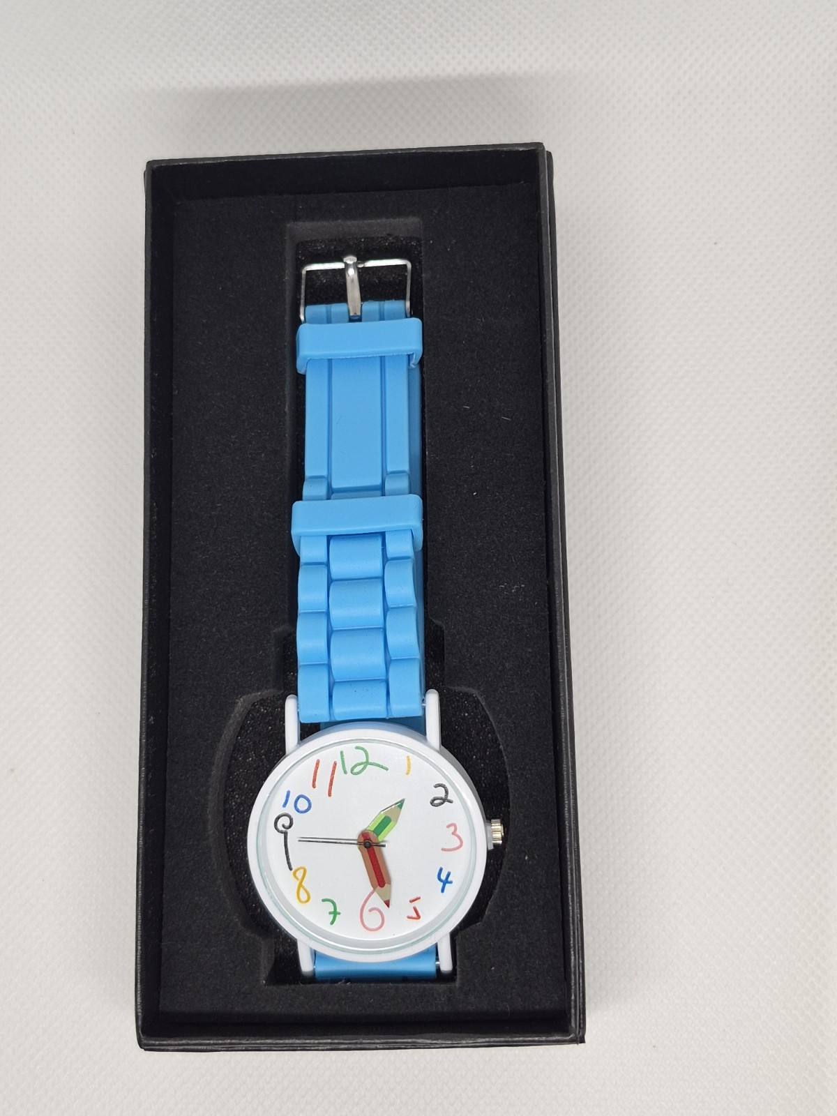 Kids Analog Wristwatch Blue Rubber Strap White/Multicolor Arabic Dial Box