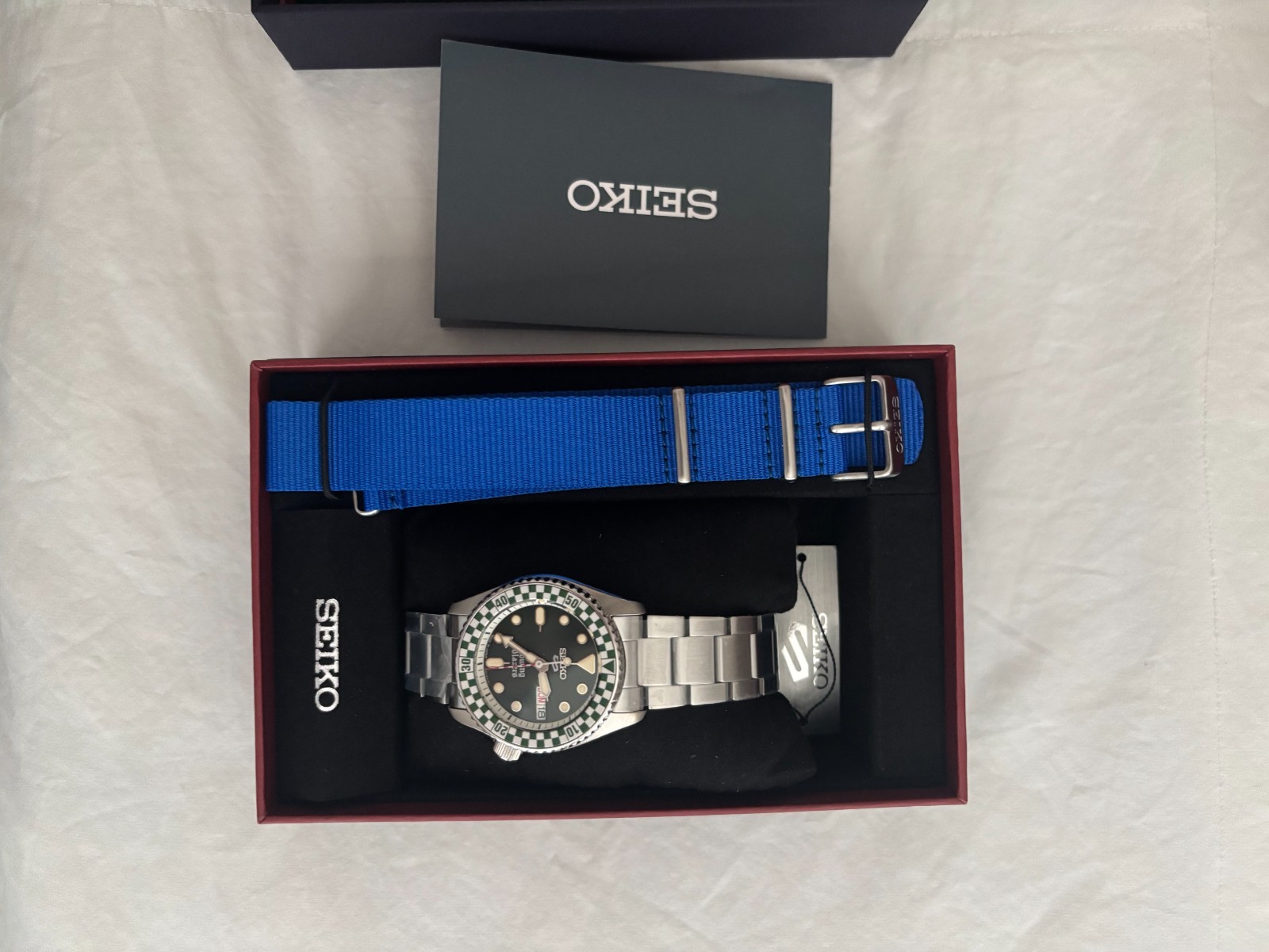 Seiko 5 Sports x Rowing Blazers Green Dial Auto Day/Date 100m Box Papers – NEW