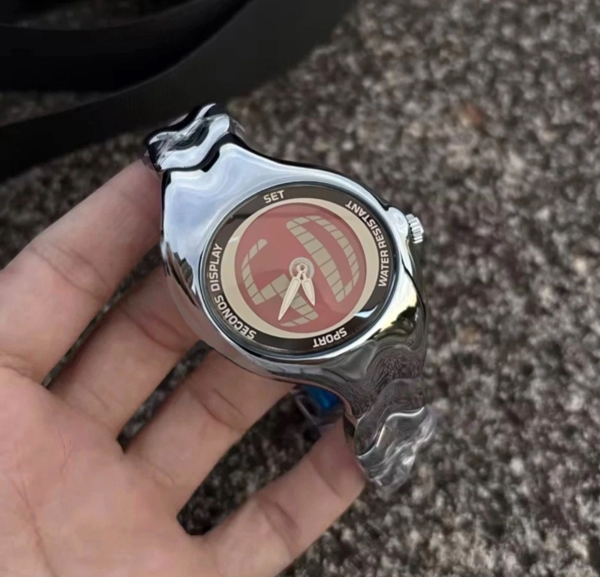 Men’s Metal Steel Watch Y2K Hype Silver Chrome Retro Triax Vintage Style