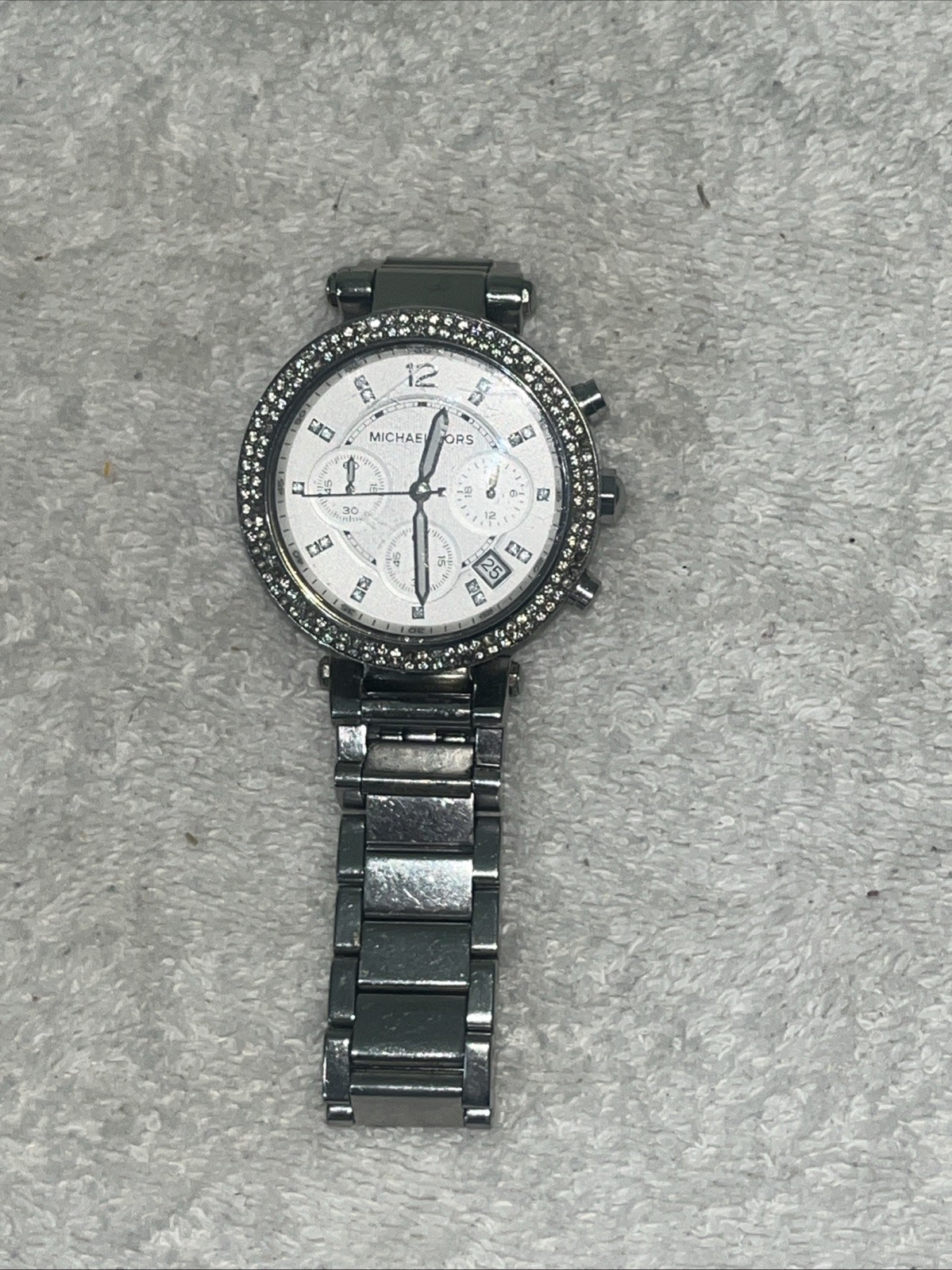Michael Kors Womens Stainless Steel Silver Chrono Watch MK-5353