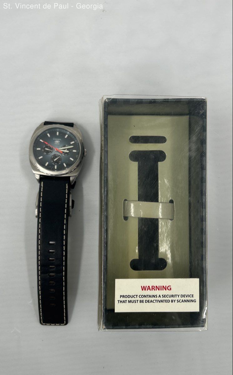 Fossil Blue Men’s Watch BQ-9163- 340303 Water Resistance 100 M- 330 Feet W/ Box