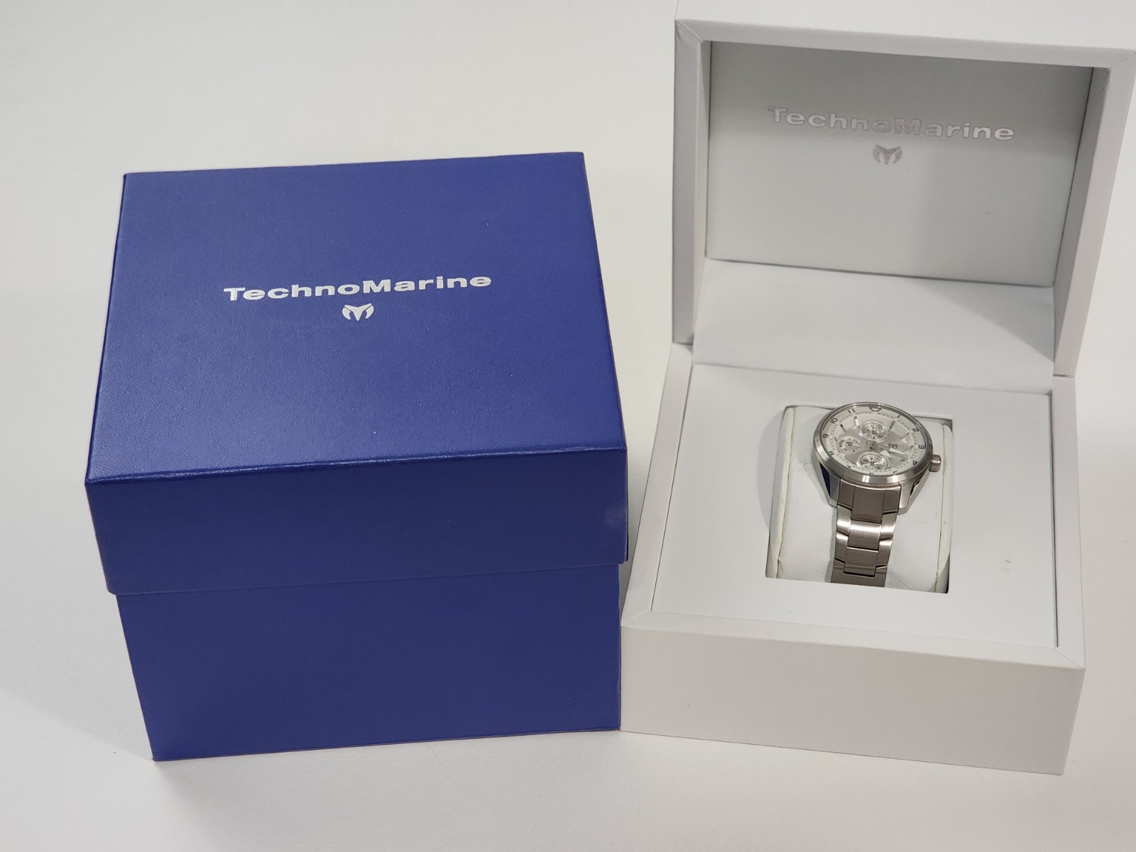 TechnoMarine Ocean Quantum TM-318109 Women’s 36mm Quartz Watch with Box