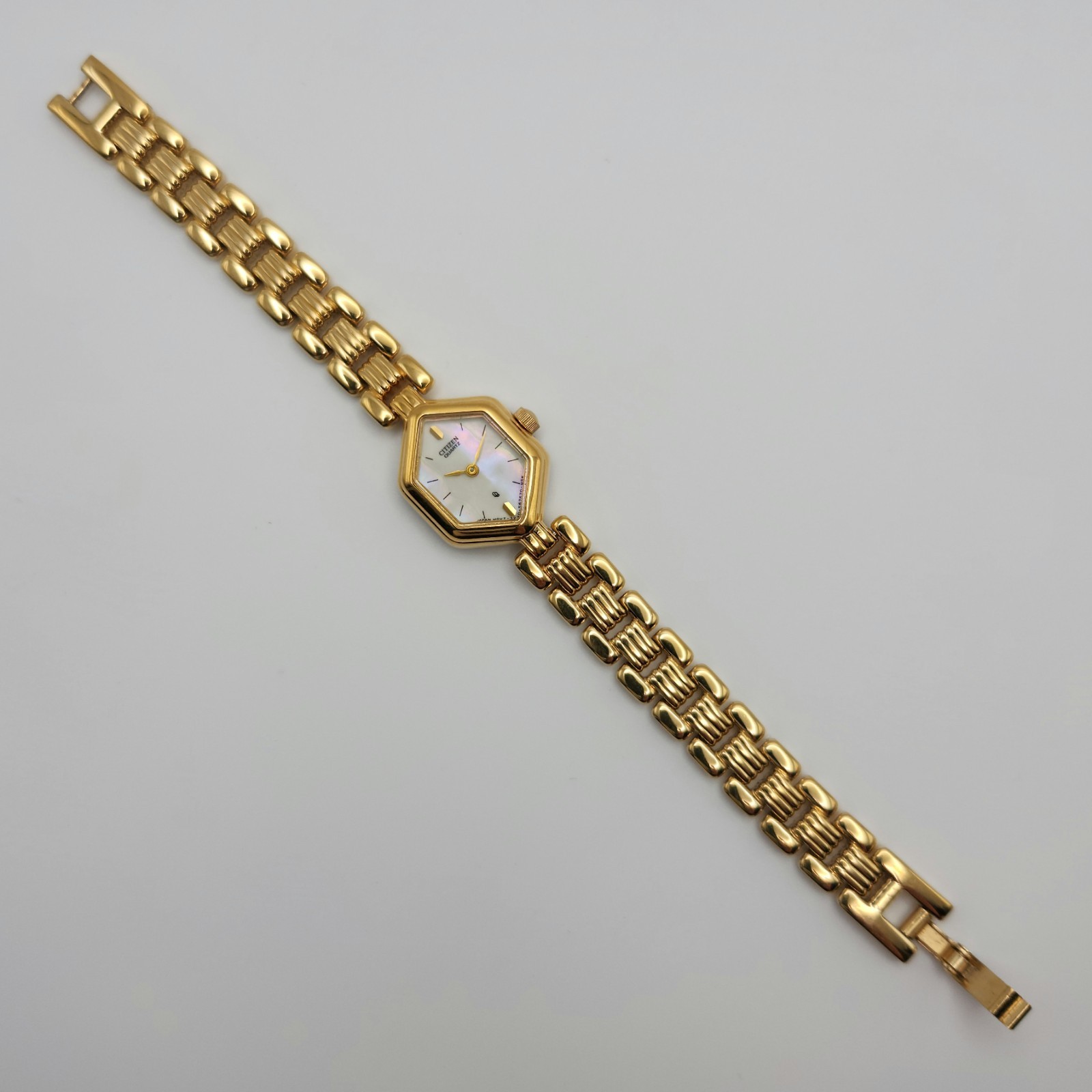 Citizen Ladies Vintage Gold Tone w/ Hexagonal Case & MOP Dial Quartz Watch