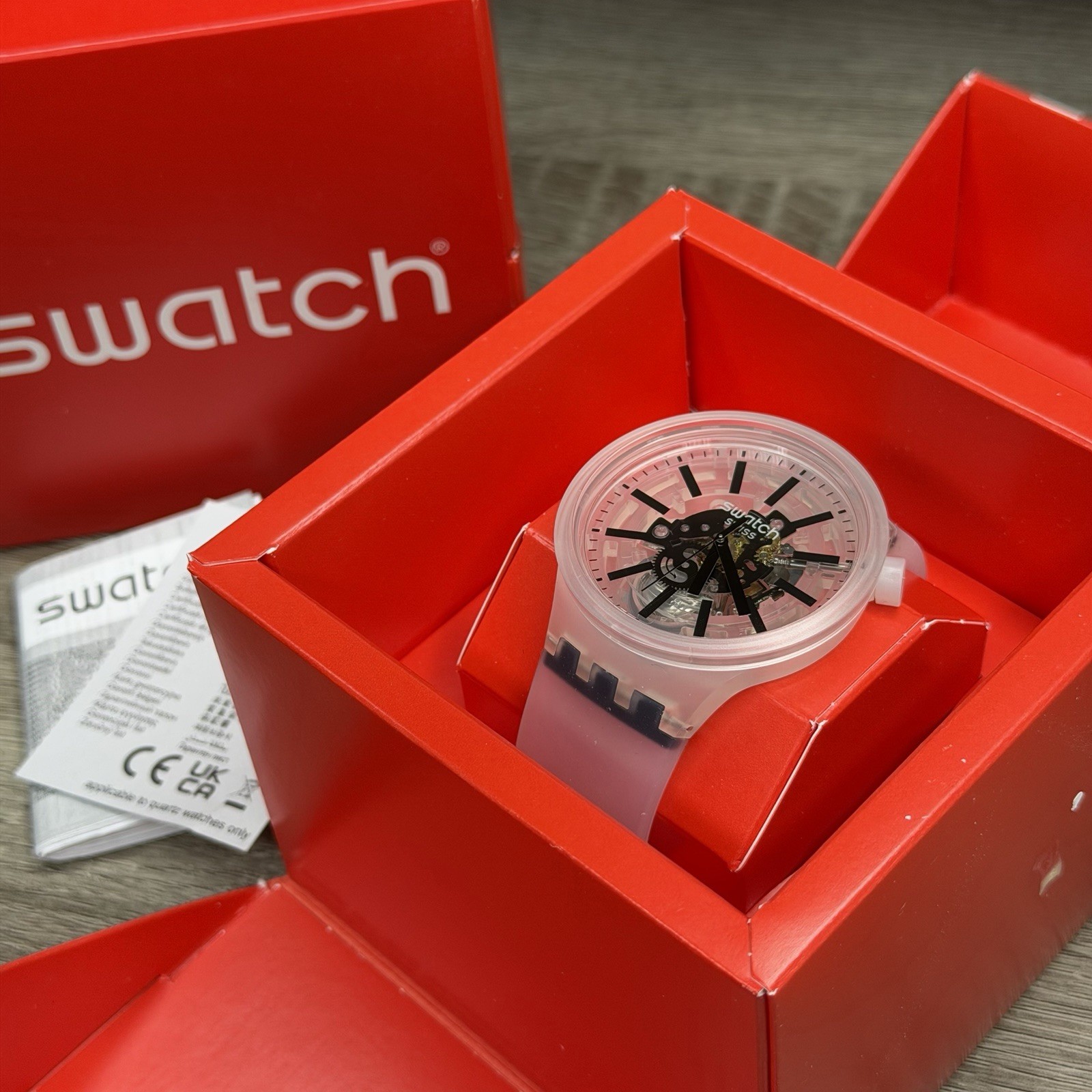 NEW✅SKELETON✅ Swatch Big Bold BLACKINJELLY Transparent Men’s Watch SO27E101
