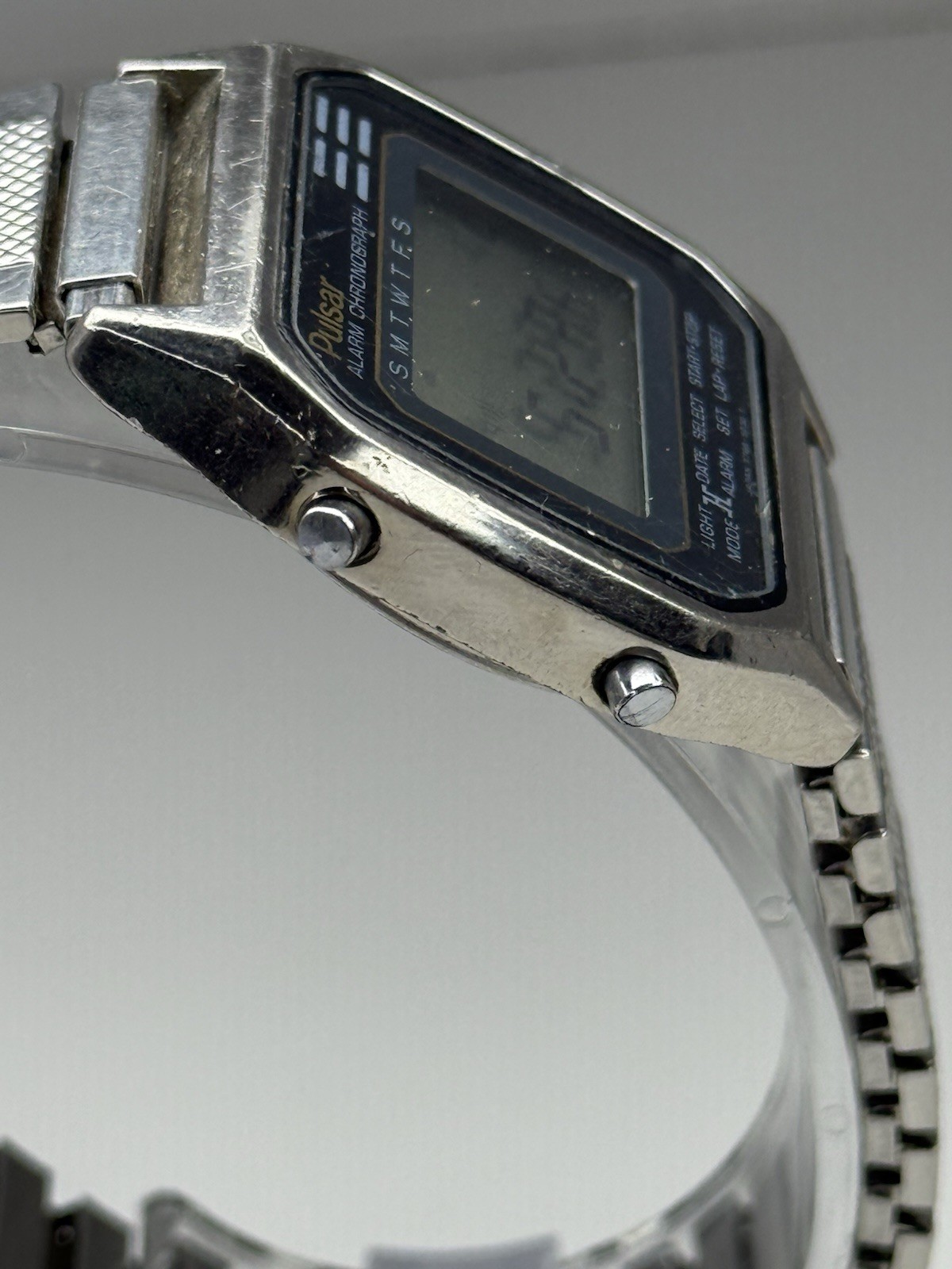 1980s Vintage Pulsar (Seiko) LCD Digital Watch Y789-5059 A2 – Tested & Working
