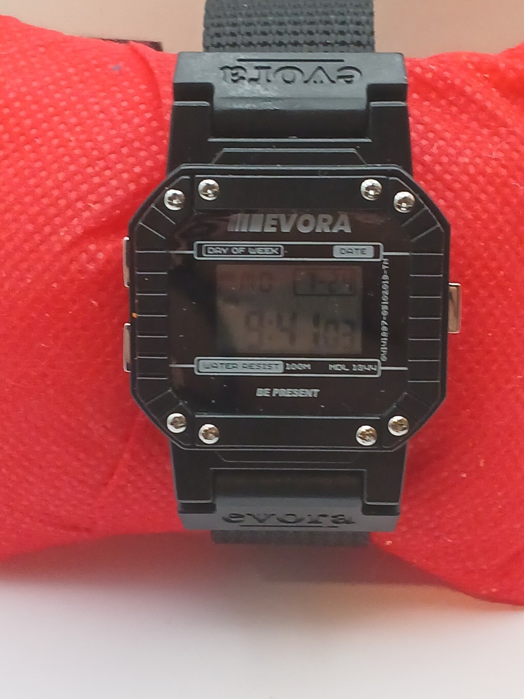 NEW Evora Watch Core Collection Waterproof Durable Comfort Black