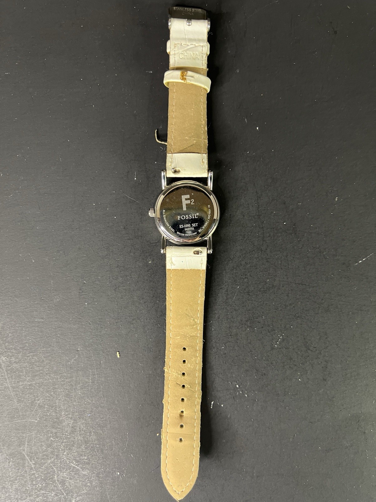 Gossip 30mm Women’s Silver Case NEW BATTERY White Dial White Lthr Strap (551)