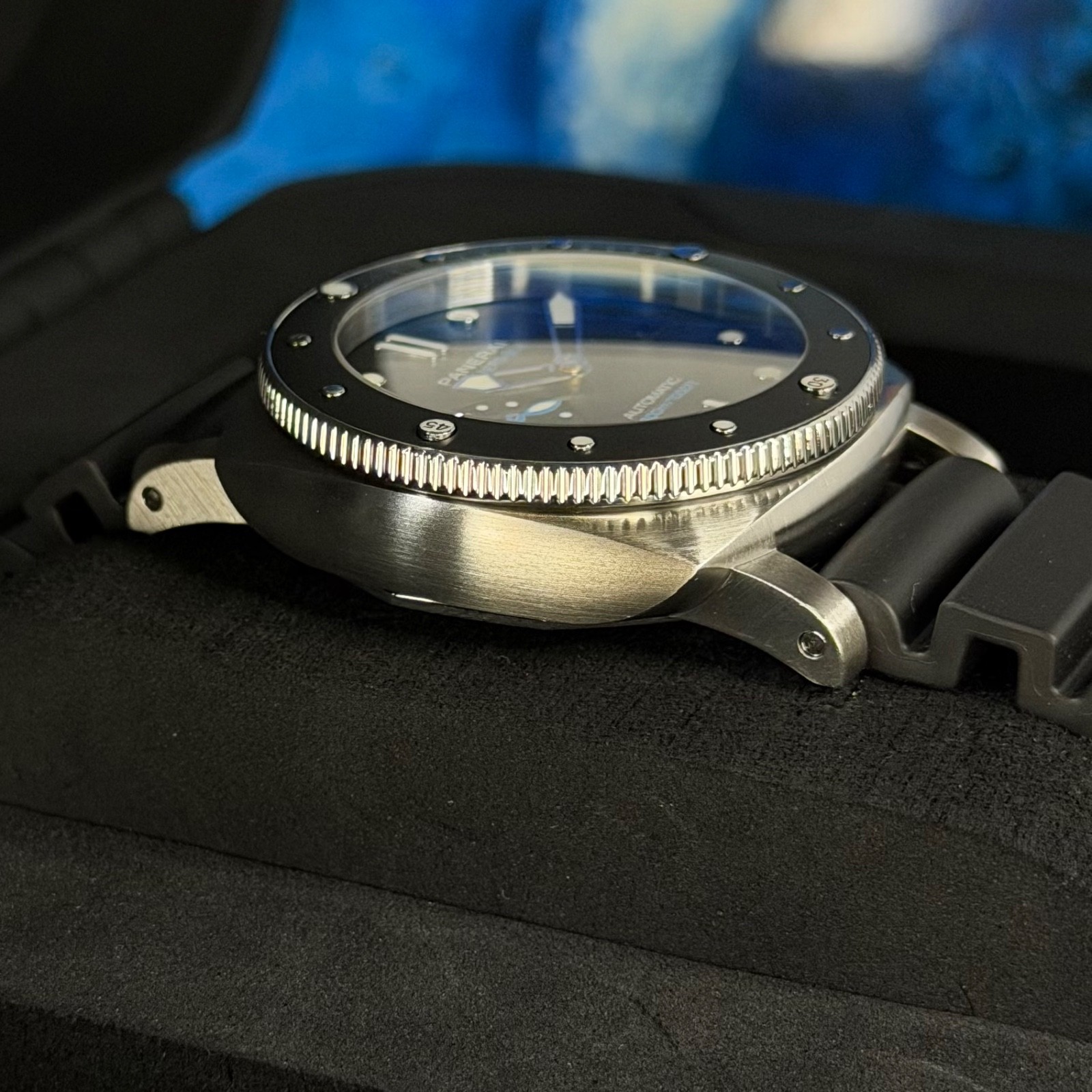 2021 Panerai Submersible PAM00683 42mm Excellent Condition Box & Papers