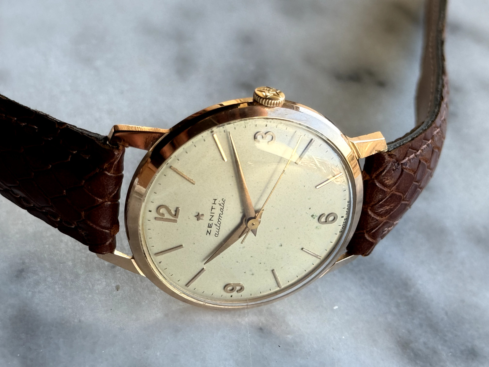 Zenith Automatic Bumper Cal.133.8 Solid Gold 18k 750 Mens 35.5mm Swiss. Serviced
