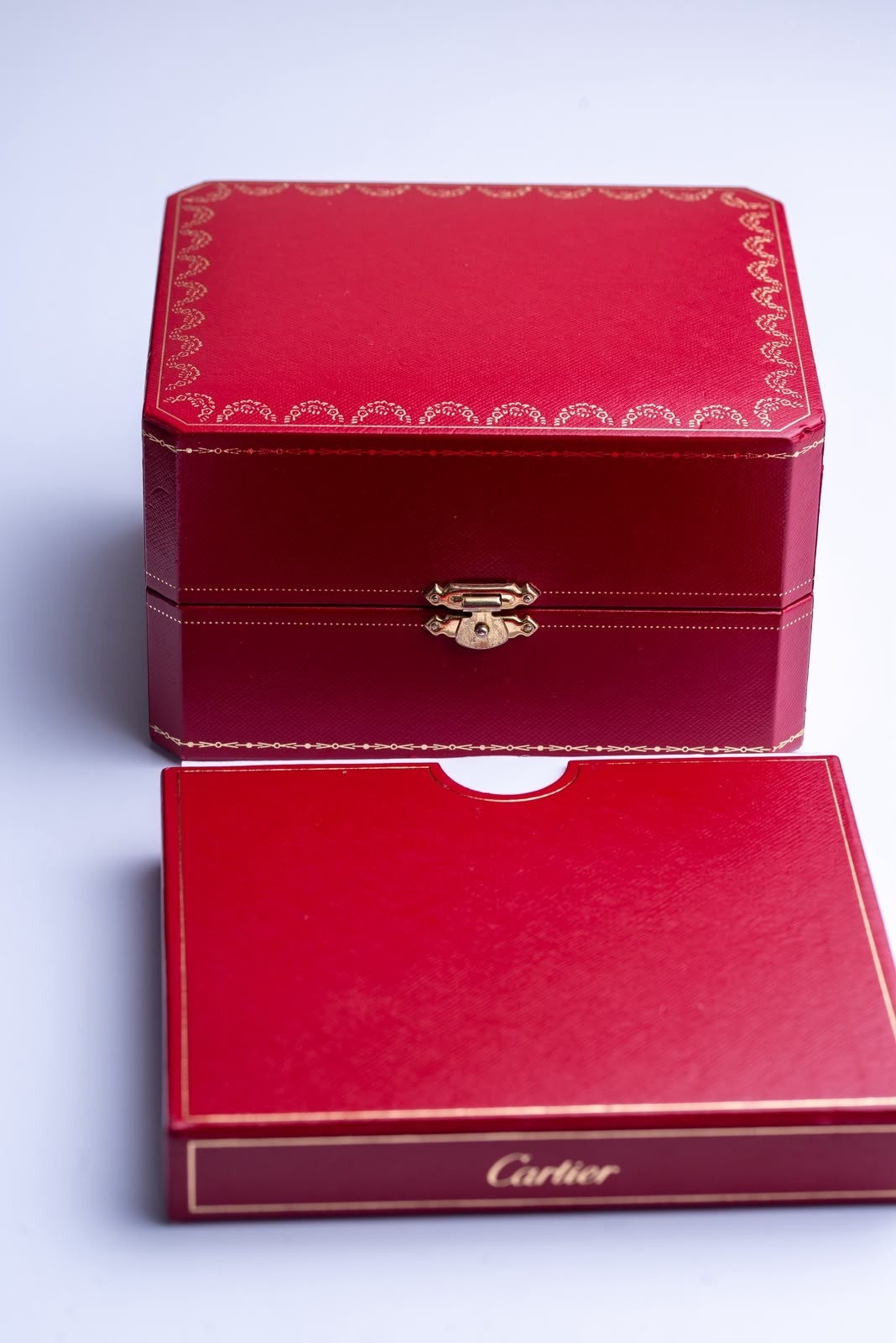 Cartier Tank Francaise 18K Yellow Gold Ladies Watch Ref 2385 Full Set Box
