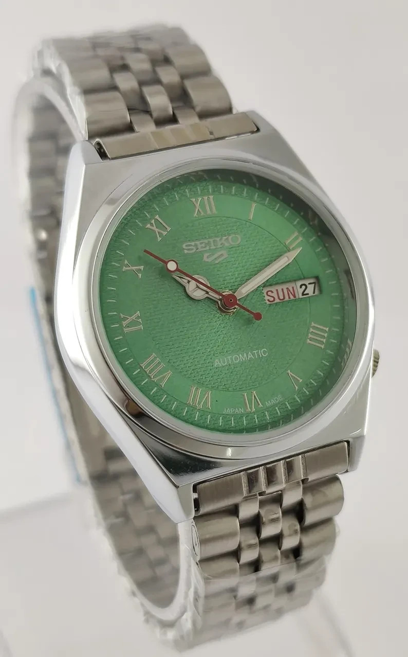 Vintage Seiko 5 Automatic: Green Dial Date & Day 17 J Cal.6309 All Working Men W