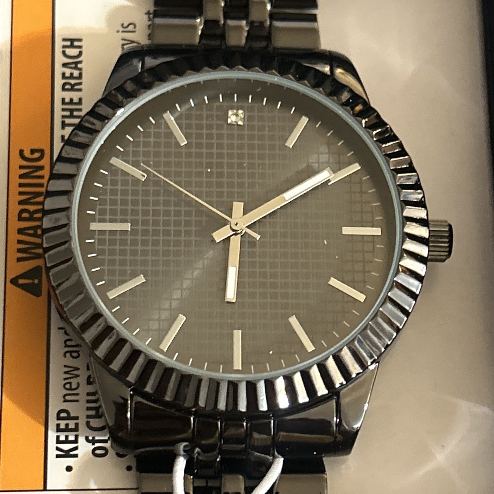 George Men’s Watch Metal Band Gunmetal Tone Dial W/ Long Battery Life Brand New!