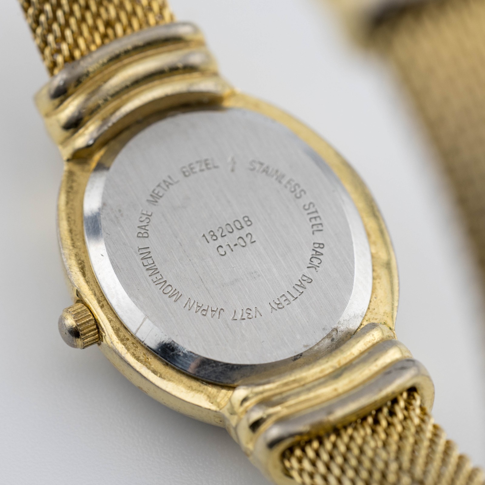 Alto 1820QB Cuff Bracelet Quartz Analog Women’s Watch Sz. 6″ New Battery